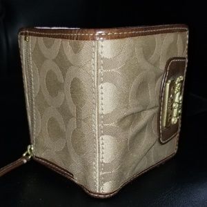 Slim coach wallet